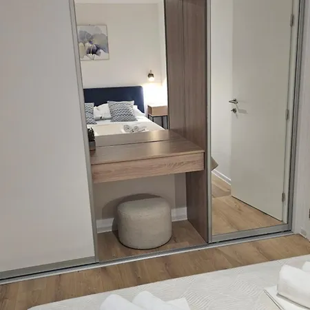 Holiday home Vucko With Jacuzzi