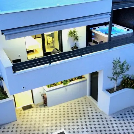 Σπίτι διακοπών Vucko With Jacuzzi