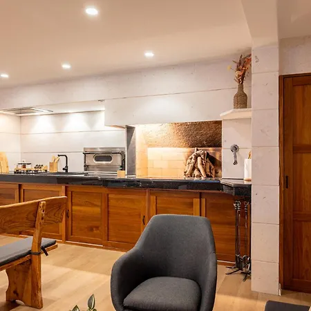 Vucko With Jacuzzi Σπίτι διακοπών