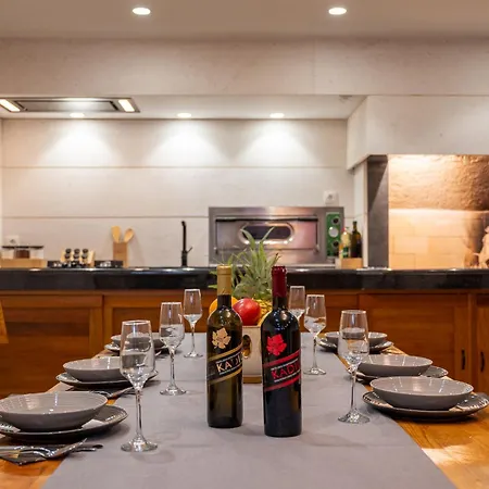 Σπίτι διακοπών Vucko With Jacuzzi Μακάρσκα